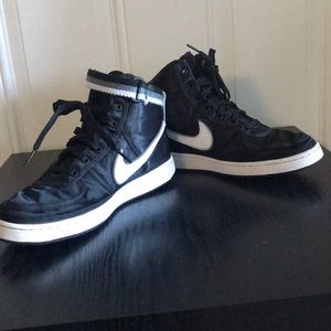 Nike Vandal High Boys Supreme